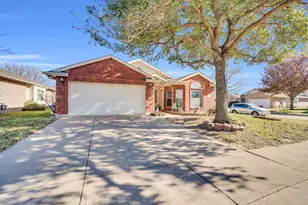 9229 Nightingale Dr, Fort Worth, TX 76123 - Photo 5