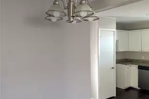 1725 Bunch Dr, Fort Worth, TX 76112 - Photo 3