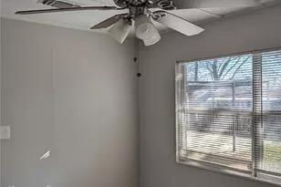 1725 Bunch Dr, Fort Worth, TX 76112 - Photo 9