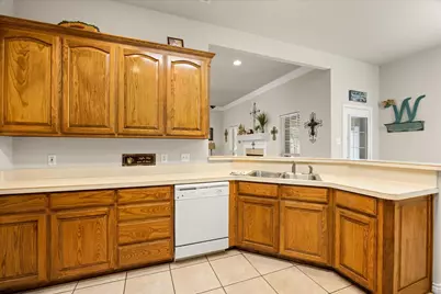 119 Spanish Oaks Trail, Glen Rose, TX 76043 - Photo 11