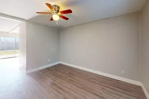 3425 Cherrywood Ln, Plano, TX 75074 - Photo 9