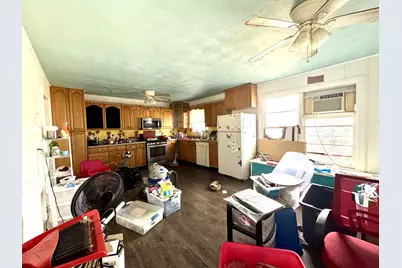 613 W Main Street, Crowley, TX 76036 - Photo 13