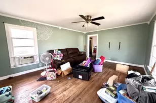 613 W Main St, Crowley, TX 76036 - Photo 7