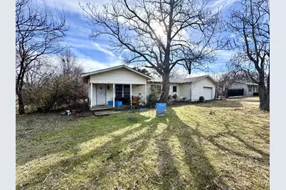 613 W Main Street, Crowley, TX 76036 - Photo 3