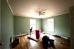 613 W Main St, Crowley, TX 76036 - Photo 9