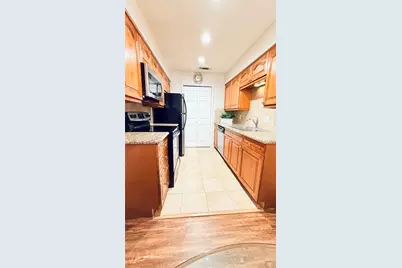 5761 Cedar Creek Drive, Benbrook, TX 76109 - Photo 7