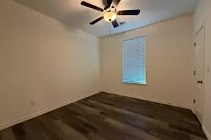 613 W Parnell, Denison, TX 75020 - Photo 7