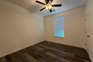 613 W Parnell, Denison, TX 75020 - Photo 7