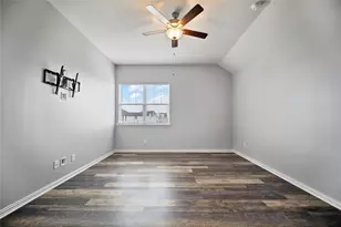 4701 Smokey Quartz Ln, Arlington, TX 76005 - Photo 23