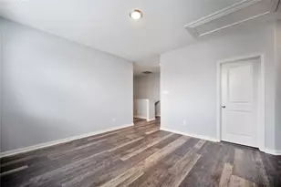 4701 Smokey Quartz Ln, Arlington, TX 76005 - Photo 17