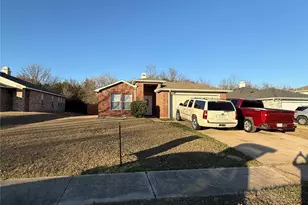 14733 Arborcrest Dr, Balch Springs, TX 75180 - Photo 1