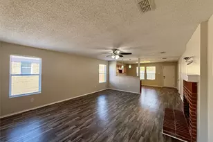 14733 Arborcrest Dr, Balch Springs, TX 75180 - Photo 3