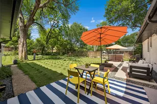 2715 Bonnywood Ln, Dallas, TX 75233 - Photo 25