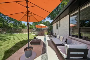 2715 Bonnywood Ln, Dallas, TX 75233 - Photo 29