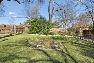 2715 Bonnywood Ln, Dallas, TX 75233 - Photo 33