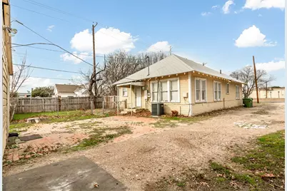 316 W Avenue A, Garland, TX 75040 - Photo 23