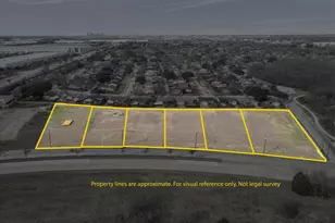 915 N Peachtree, Mesquite, TX 75149 - Photo 1