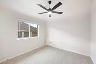 1237 Grand Mdws Dr, Godley, TX 76044 - Photo 29