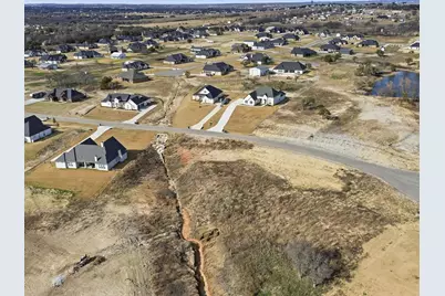 826 Wind River Pass, Azle, TX 76020 - Photo 5