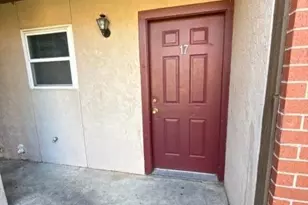 410 Bryan St, Denton, TX 76201 - Photo 3