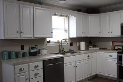 122 Lakeway Lane, Gun Barrel City, TX 75156 - Photo 9