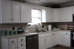 122 Lakeway Ln, Gun Barrel City, TX 75156 - Photo 9