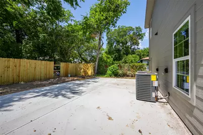 3525 Herrling Street, Dallas, TX 75210 - Photo 5