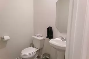 8164 Trudy Ln, Fort Worth, TX 76120 - Photo 15