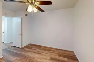 410 Bryan St, Denton, TX 76201 - Photo 11