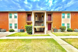 410 Bryan St, Denton, TX 76201 - Photo 1