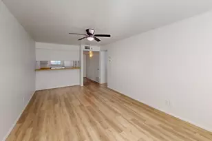 410 Bryan St, Denton, TX 76201 - Photo 5