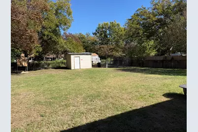 2206 12th Street, Brownwood, TX 76801 - Photo 17