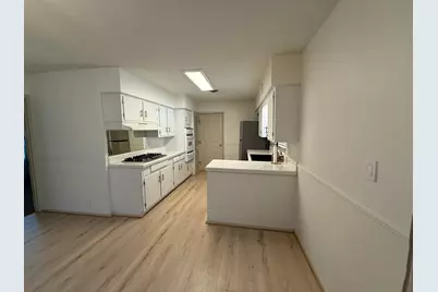 2206 12th Street, Brownwood, TX 76801 - Photo 3