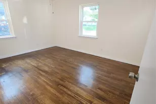 722 22nd St, Grand Prairie, TX 75050 - Photo 5