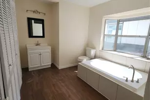 722 22nd St, Grand Prairie, TX 75050 - Photo 7