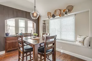 976 Tara Dr, Burleson, TX 76028 - Photo 17