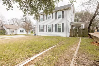 1301 W 2nd Avenue, Corsicana, TX 75110 - Photo 3