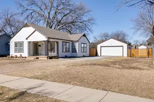 305 W Ave Ave E, Garland, TX 75040 - Photo 1
