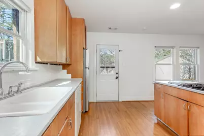 5543 McCommas Boulevard, Dallas, TX 75206 - Photo 13