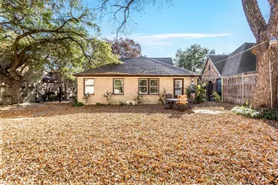 5543 McCommas Boulevard, Dallas, TX 75206 - Photo 23