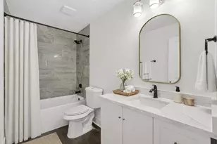 2912 Olympia Dr, Grand Prairie, TX 75052 - Photo 9