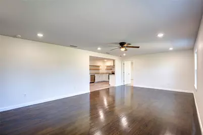 946 Jefferson Street E, Sulphur Springs, TX 75482 - Photo 29