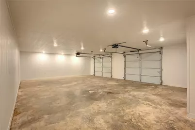 946 Jefferson Street E, Sulphur Springs, TX 75482 - Photo 17