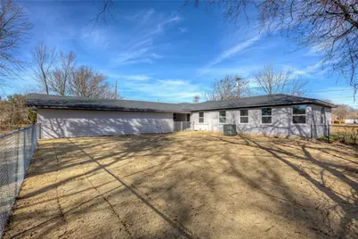 946 Jefferson Street E, Sulphur Springs, TX 75482 - Photo 19