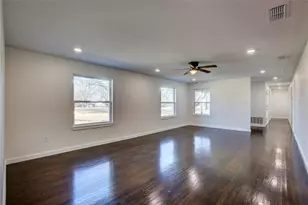 946 Jefferson St E, Sulphur Springs, TX 75482 - Photo 27