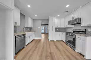 3732 Honeysuckle Ave, Fort Worth, TX 76111 - Photo 9