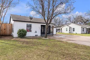 3732 Honeysuckle Ave, Fort Worth, TX 76111 - Photo 5