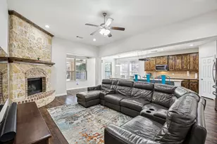 1013 Knoxbridge Rd, Forney, TX 75126 - Photo 9