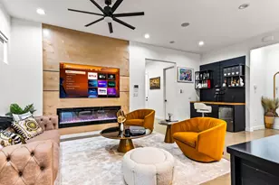 1211 Bonnie View Rd, Dallas, TX 75203 - Photo 1