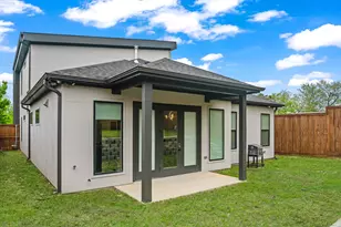 1211 Bonnie View Rd, Dallas, TX 75203 - Photo 9